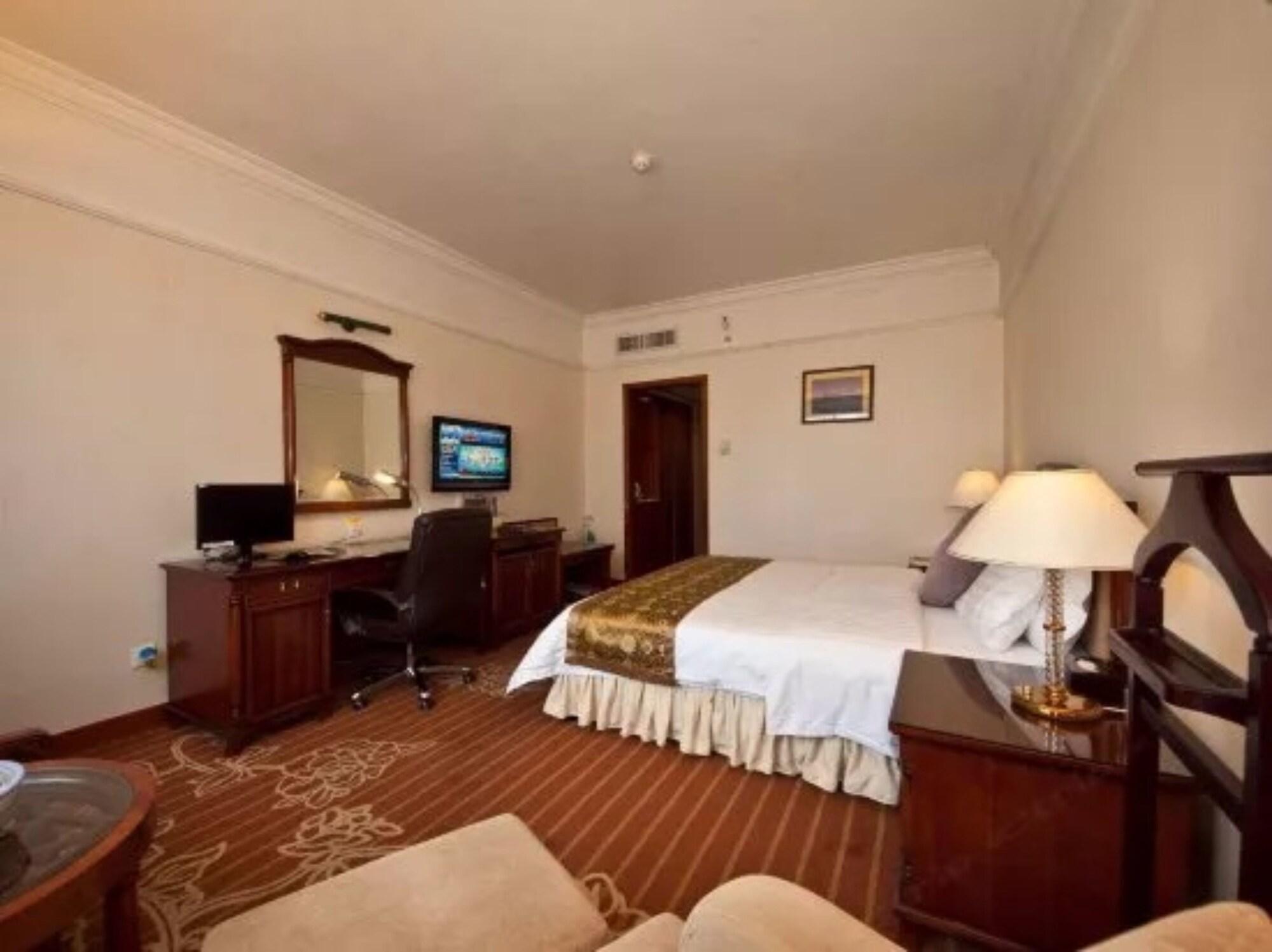 Sunshine Holiday Hotel Fuzhou Fuzhou  Esterno foto