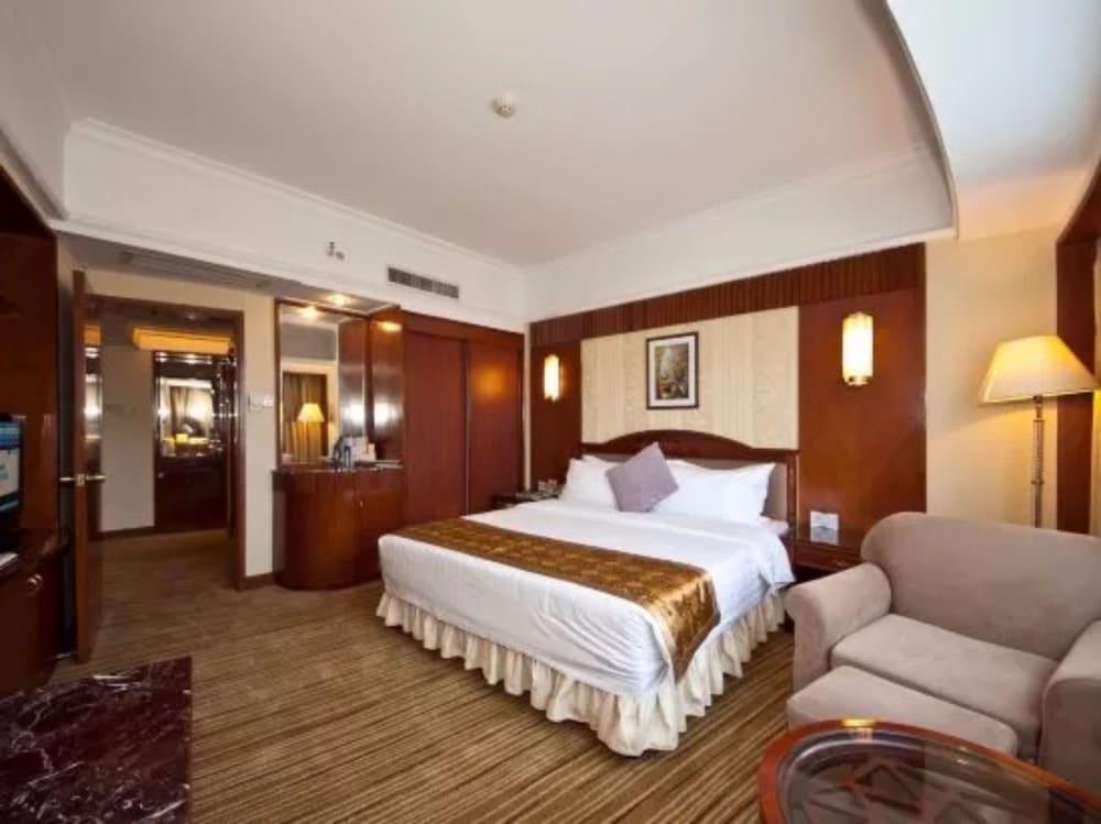 Sunshine Holiday Hotel Fuzhou Fuzhou  Esterno foto