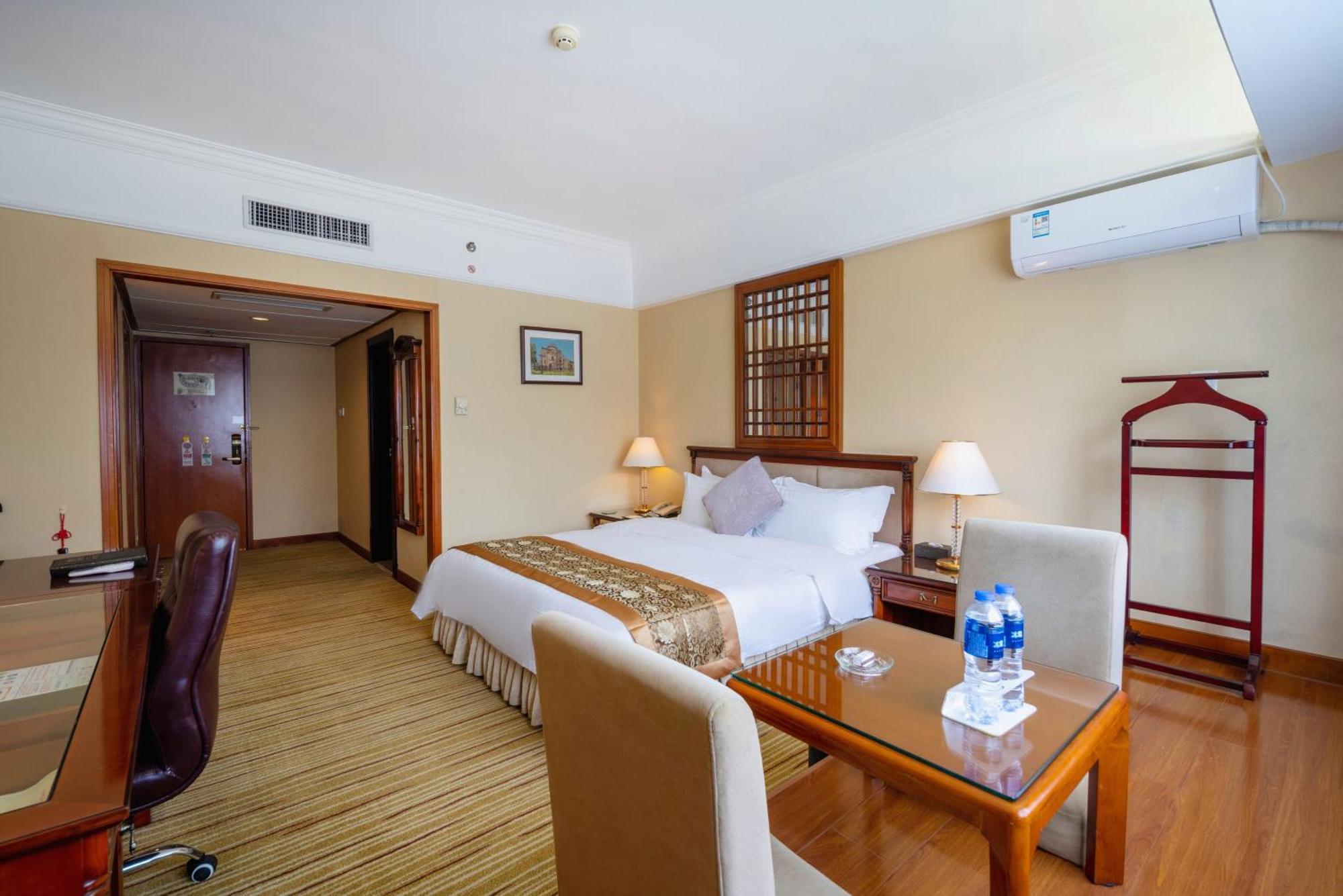 Sunshine Holiday Hotel Fuzhou Fuzhou  Esterno foto