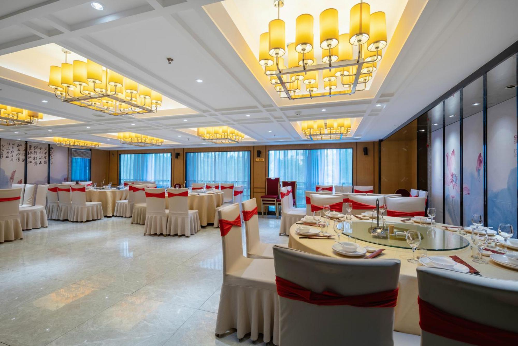 Sunshine Holiday Hotel Fuzhou Fuzhou  Esterno foto