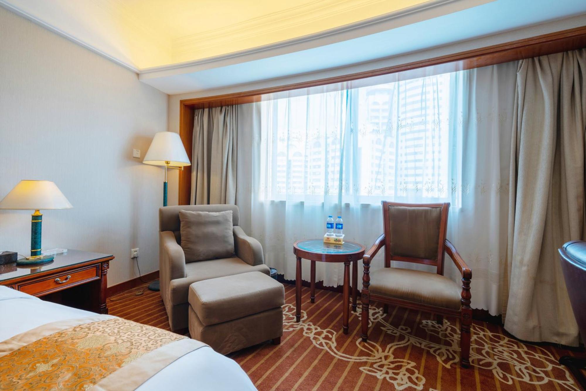 Sunshine Holiday Hotel Fuzhou Fuzhou  Esterno foto